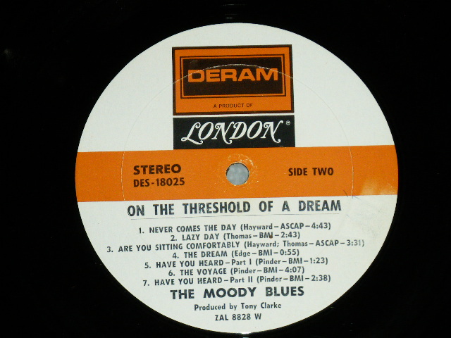 画像: The MOODY BLUES -  ON THE THRESHOLD OF A DREAM  : With BOOKLET  ( Ex+/Ex+++ edge Split) / 1969 US AMERICA ORIGINAL "EXPORT Embothed Front "Used LP 