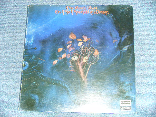画像: The MOODY BLUES -  ON THE THRESHOLD OF A DREAM  : With BOOKLET  ( Ex+/Ex+++ edge Split) / 1969 US AMERICA ORIGINAL "EXPORT Embothed Front "Used LP 