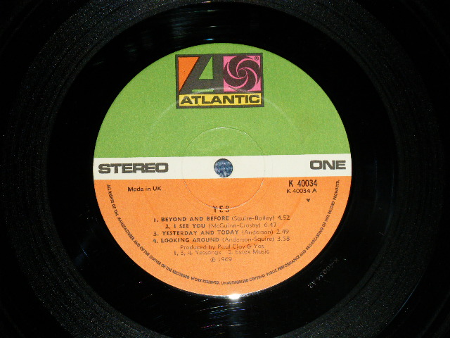 画像: YES -  YES : With INSERTS ( Matrix # K-40034-A2/K-40034-B 588190 B//1 ) ) ( Ex+++/MINT-)   / 197?  UK ENGLAND REISSUE " RED & GREEN Label" Used LP  