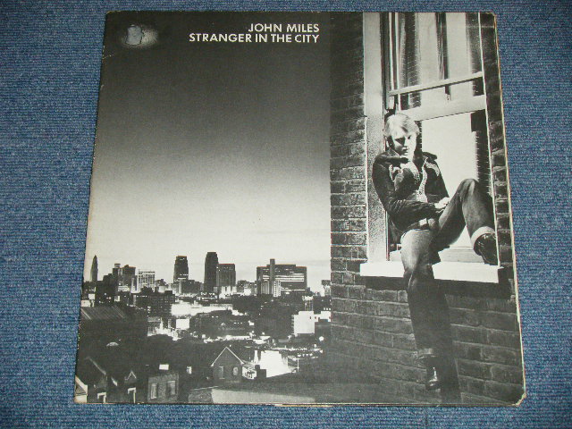 画像: JOHN MILES - STRANGER IN THE CITY  ( Ex/Ex+++)  / 1976  US AMERICA ORIGINAL Used LP