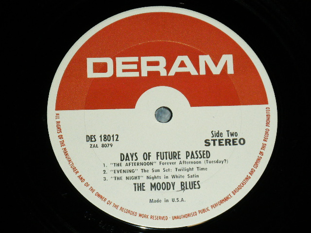 画像: The MOODY BLUES -  DAYS OF FUTURE PASSED (Matrix# 1B/1C) ( MINT/MINT-)  / 1973 Mayve Released Version  US AMERICA ORIGINAL  1st Press " DERAM on Top Half of Label" Used LP