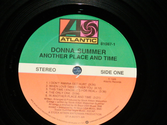 画像: DONNA SUMMER - ANOTHER PLACE AND TIME ( MINT/MINT)  / 1989 US AMERICA ORIGINAL Used  LP    