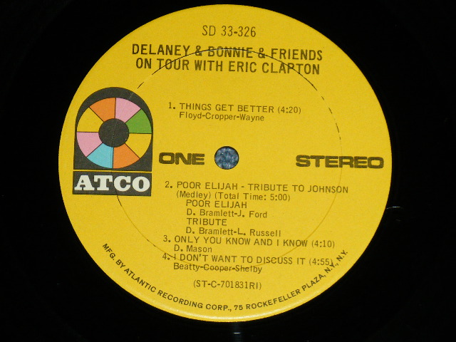 画像: DELANEY & BONNIE & FRIENDS - ON TOUR WITH ERIC CLAPTON (Matrix # ST-C-701831-B-1/ST-C-701832-B-1 )   ( MINT-/MINT-)    / 1974 ?  Version US AMERICA  2nd Press"Large 75 ROCKFELLER Logo on Bottom Label" Used LP 