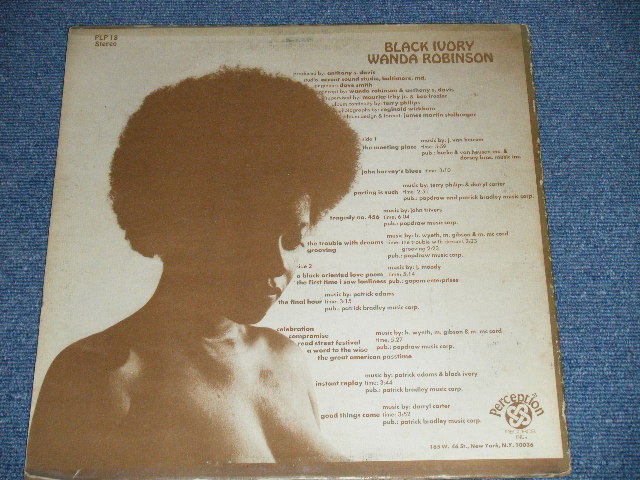 画像: WANDA ROBINSON - BLACK IVORY : With BOOKLET on FRONT COVER ( Ex++/Ex++ ) / 1971 US AMERICA  ORIGINAL Used LP  