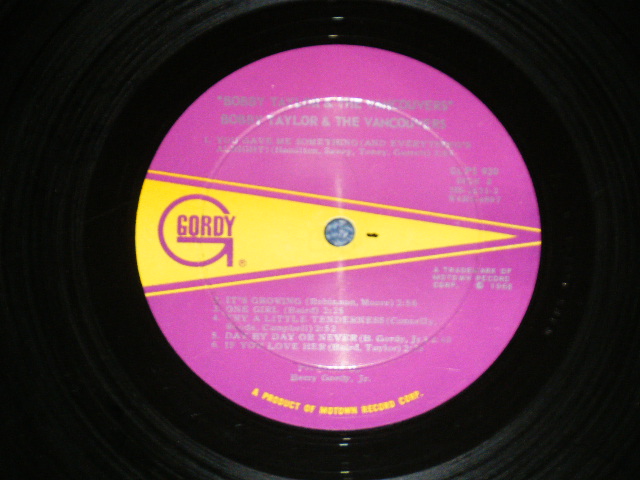 画像: BOBBY TAYLOR and the VANCOUVERS -  BOBBY TAYLOR and the VANCOUVERS ( Ex++/Ex+++ : EDSP ) / 1968  US AMERICA ORIGINAL Used LP 