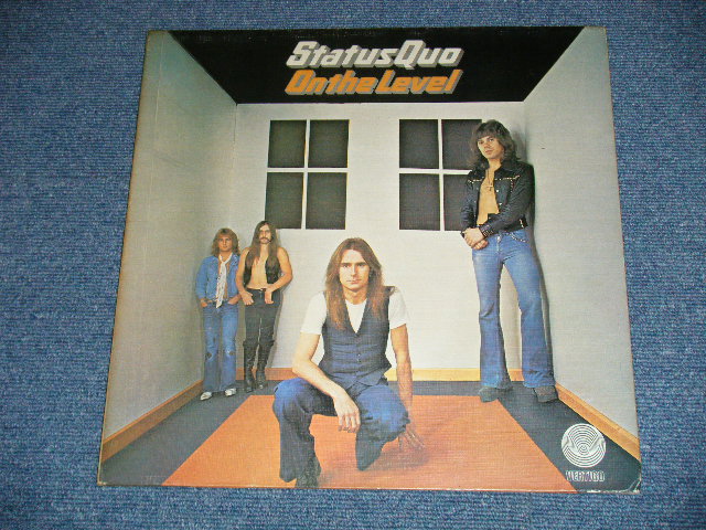 画像: STATUS QUO -  ON THE LEVEL ( Matrix # 1-A/B-2 )  ( Ex++/MINT- ) / 1974 UK ENGLAND ORIGINAL  Used LP 