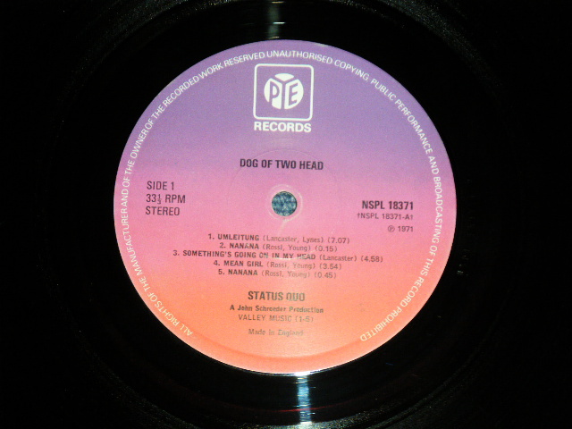 画像: STATUS QUO -  DOG OF TWO HEAD  ( MINT-/MINT- ) / 1970's? or 1980's  UK ENGLAND  REISSUE  Used LP 