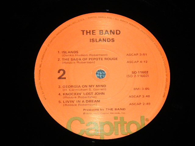 画像: THE BAND - ISLANDS ( Matrix # 25/26 )  ( MINT/MINT-) / 1977 US AMERICA ORIGINAL "ORANGE Label" 1st Press "CAPITOL logo on BOTTOM LABEL" Used LP 