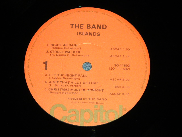 画像: THE BAND - ISLANDS ( Matrix # 25/26 )  ( MINT/MINT-) / 1977 US AMERICA ORIGINAL "ORANGE Label" 1st Press "CAPITOL logo on BOTTOM LABEL" Used LP 
