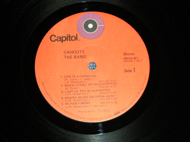 画像: THE BAND - CAHOOTS( Matrix # A)SMAS-1-651-218-2#2  / B) SMAS-2-651- 216 2# 1)( :Ex++/MINT- ) / 1971 US AMERICA ORIGINAL 2nd Press "RED with Purple Color 'C' on TOP LABEL" Used LP 