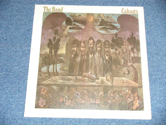 画像: THE BAND - CAHOOTS( Matrix # A)SMAS-1-651-218-2#2  / B) SMAS-2-651- 216 2# 1)( :Ex++/MINT- ) / 1971 US AMERICA ORIGINAL 2nd Press "RED with Purple Color 'C' on TOP LABEL" Used LP 