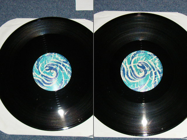 画像: MADONNA -  HARD  CANDY ( Ex+++/Ex+++ ) /  2008 US AMERICA ORIGINAL "COLOR WAX Vinyl" Used 3 Triple LP's 