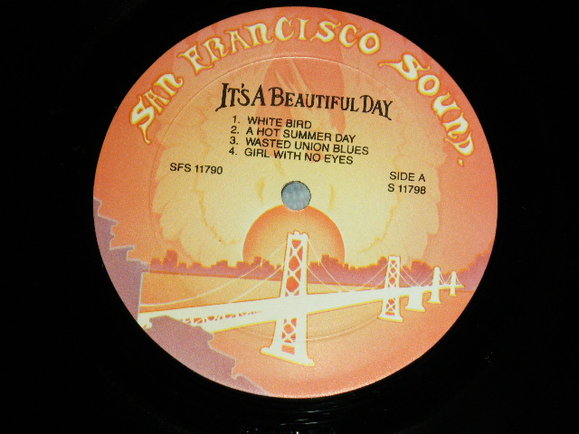 画像: IT'S A BEAUTIFUL DAY - IT'S A BEAUTIFUL DAY (Ex+++/MINT-) / 1985 US AMERICA Used LP 