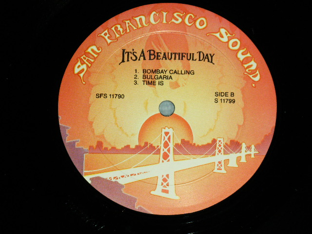 画像: IT'S A BEAUTIFUL DAY - IT'S A BEAUTIFUL DAY (Ex+++/MINT-) / 1985 US AMERICA Used LP 