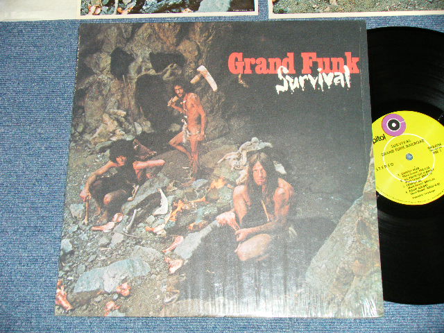 画像1: GFR GRAND FUNK RAILROAD - SURVIVAL ( Matrix #  SW-1-80674-E1/SW-2-80764-E1) ( MINT-/Ex++ Looks:Ex+++  ) / 1971 US AMERICA ORIGINAL "RECORD CLUB Release" 1st Press "GREEN L… 