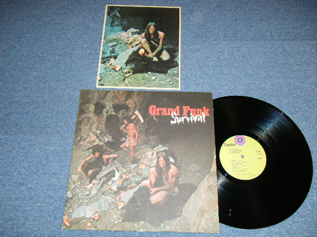 画像1: GFR GRAND FUNK RAILROAD - SURVIVAL ( With 1 PIN-UPs )( Matrix #  1-764-F-9-/ -2-764-F9) ( Ex++/Ex+, Looks:MINT- : EDSP ) / 1971 US AMERICA ORIGINAL 1st Press "GREEN Label"  Used LP 