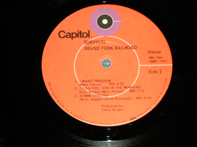 画像: GFR GRAND FUNK RAILROAD - SURVIVAL  ( Matrix # SW-1-764-F4#4/SW-2-764-F4) ( Ex+/Ex- : EDSP) / 1972 US AMERICA ORIGINAL 2nd Press "RED Label"  Used LP 