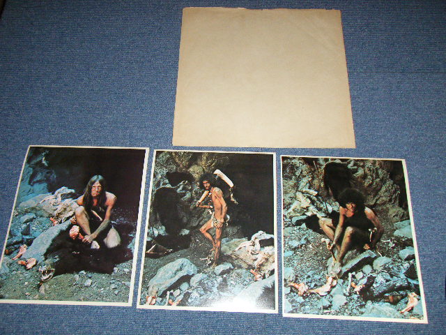 画像: GFR GRAND FUNK RAILROAD - SURVIVAL ( With 3 PIN-UPs )( Matrix # SW-1-764-F1#2/SW-2-764-F6#1) ( Ex++/Ex+++ Looks:MINT- : EDSP ) / 1971 US AMERICA ORIGINAL 1st Press "GREEN Label"  Used LP 