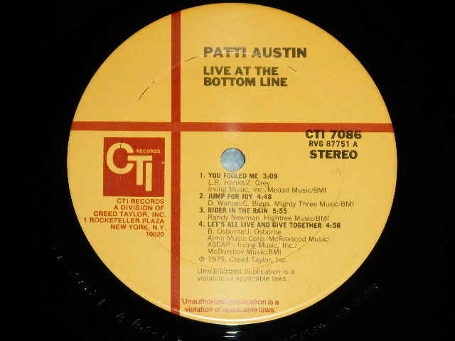 画像: PATTI AUSTIN -  LIVE AT THE BOTTOM LINE  ( MINT-/MINT-)  / 1979 US AMERICA ORIGINAL Used  LP