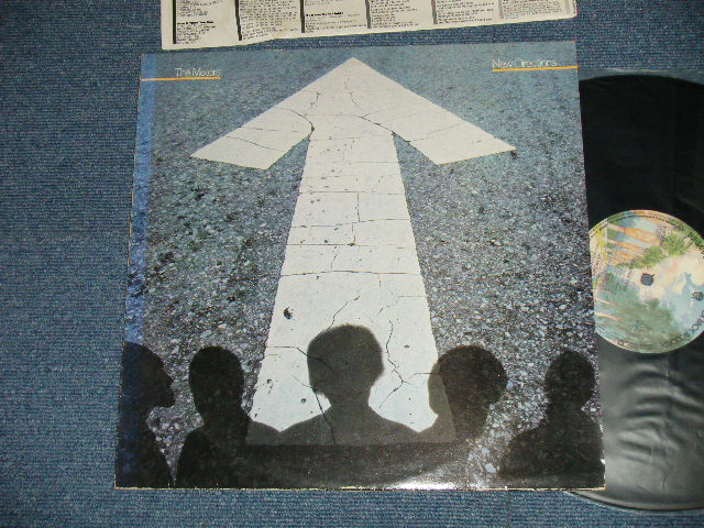 画像1: THE METERS - NEW DIRECTIONS ( Ex++/Ex+++) / 1977   UK ENGLAND ORIGINAL Used LP  