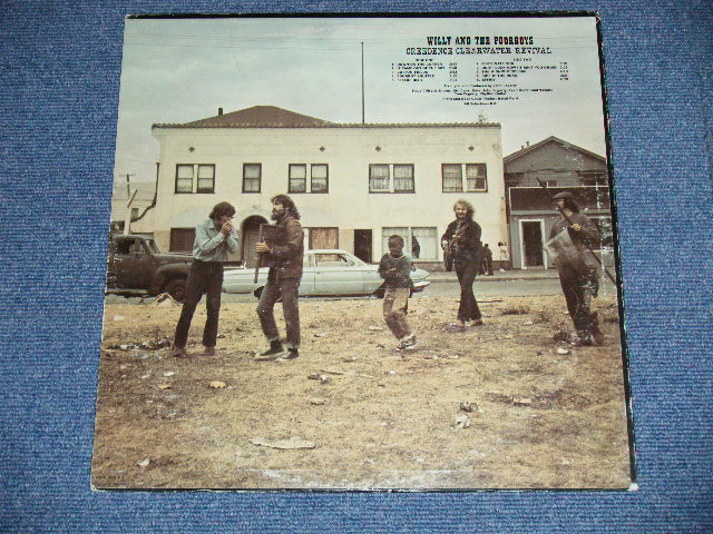 画像: CCR CREEDENCE CLEARWATER REVIVAL - WILLY And The POOR BOYS ( Matrix #  F 2762 / F 2763  )  (Ex+/Ex+++ B-5:Ex-) / 1969 US ORIGINAL "HEAVY Vinyl"  "DARK BLUE with GOLD PRINT Label" Used LP 