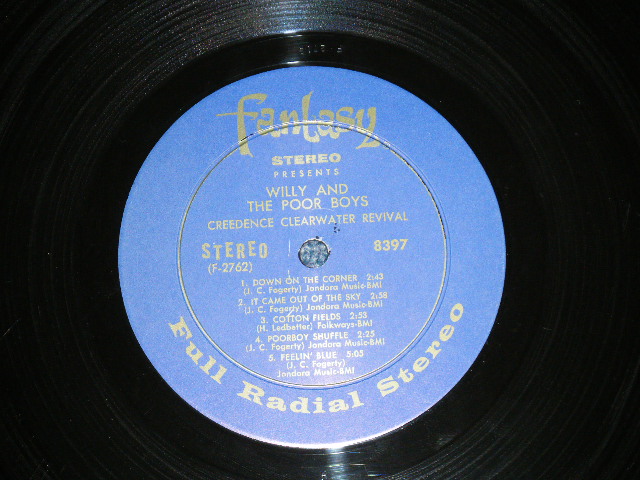 画像: CCR CREEDENCE CLEARWATER REVIVAL - WILLY And The POOR BOYS ( Matrix #  F 2762 / F 2763  )  ( MINT-/MINT- ) / 1969 US ORIGINAL "HEAVY Vinyl"  "DARK BLUE with GOLD PRINT Label" Used LP 