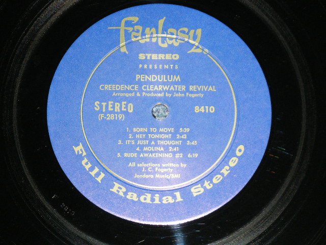 画像: CCR CREEDENCE CLEARWATER REVIVAL -  PENDULUM  ( Matrix #  F-2818/ F-2819 )  (Ex+++/Ex+) / 1970 US ORIGINAL "HEAVY VINYL"   "DARK BLUE with GOLD PRINT Label" Used LP 