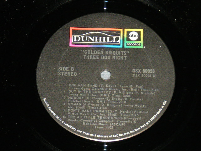 画像: THREE DOG NIGHT  - GOLDEN BISQUITS  (  Matrix # A-1A / B-1-E )  ( Ex+/Ex+++ A-1,2:Ex ) / 1971 US AMERICA ORIGINAL "With DETACHABLE CARDBOARD POSTER" Used LP 