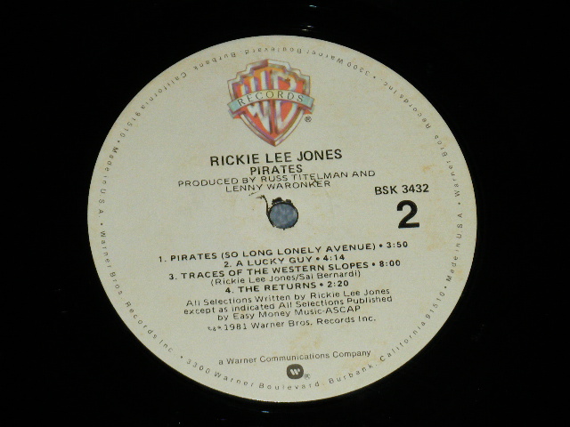 画像: RICKIE LEE JONES - PIRATES ( Matrix # BSK-1-3432 S1  △737 ANDREA DORIA B-1588 S1  / BSK-2-3432 S2 ANDREA DORIA △737-X B-15882-S2 ) (Ex+++/MINT-) / 1981  US AMERICA ORIGINAL Used  LP