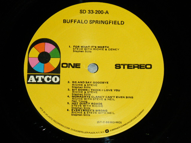 画像: BUFFALO SPRINGFIELD -  BUFFALO SPRINGFIELD  ( Matrix # A) ST-C-66983-△23394/B) ST-C-66984-△23394-x ) ( Ex+++/MINT-)  / 1967 US AMERICA ORIGINAL 1974 Version 2nd press "YELLOW Label" Small "75 ROCKFELLER Label" STEREO  Used LP 