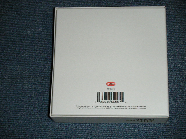 画像: THE SMITHS  - COMPLETE  ( MINT/MINT) / 2011 US AMERICA  ORIGINAL Used 8 Mini-LP Paper Sleeve 8-CD'S BOX SET 