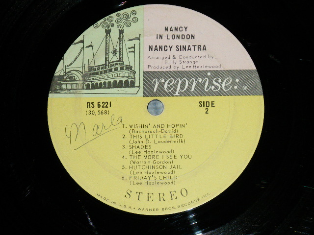 画像: NANCY SINATRA -  NANCY IN LONDON   ( VG+++/Ex lOOKS:VG+++) / 1966 US AMERICA ORIGINAL "MULTI COLOR Label"  STEREO  Used LP 