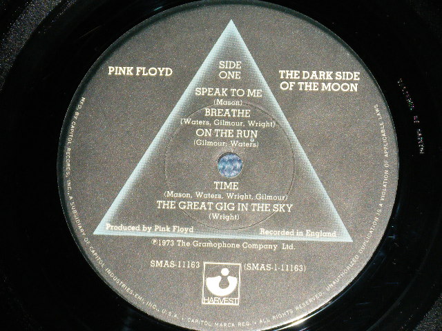 画像: PINK FLOYD - THE DARK SIDE OF THE MOON ( MATRIX NUMBER :  A) SMAS-1-11163-F 62#2   B)  SMAS-2-11163-F-48#6 wly )（ Ex++/Ex+++ ) / 1973 US AMERICA ORIGINAL "BLACK with BLUE RIM Label" Used LP 