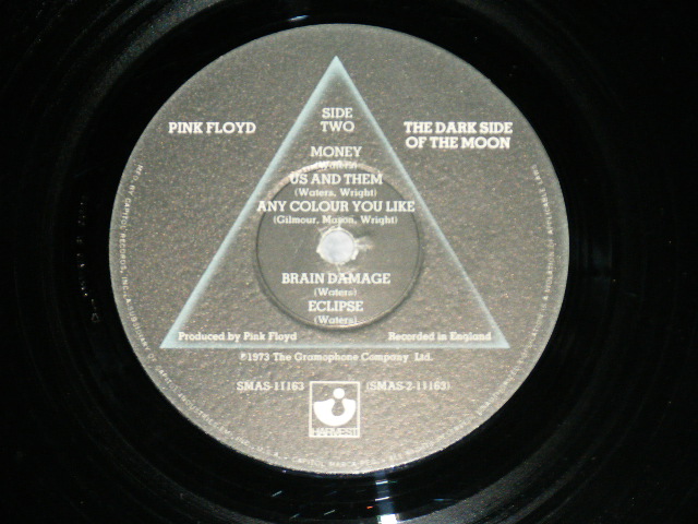 画像: PINK FLOYD - THE DARK SIDE OF THE MOON ( MATRIX NUMBER :  A) SMAS-1-11163-F 45#3   B)  SMAS-2-11163-F-47#5 wly )（ Ex/Ex+++ A-3,4:Ex : STOFC,WOFC) / 1973 US AMERICA ORIGINAL "BLACK with BLUE RIM Label" Used LP 