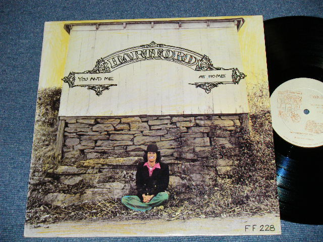 画像1: JOHN HARTFORD - YOU AND ME AT HOME  ( Ex++/MINT- ) / 1980 US AMERICA ORIGINAL Used LP 