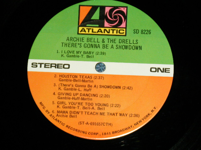 画像: ARCHIE BELL & The DRELLS - THERE'S GONNA BE A SHOWDOWN ( Ex+/Ex++ Looks:Ex+ Cut out ) /  1969 US AMERICA ORIGINAL "1841 BROADWAY Credit" Label  Used LP 