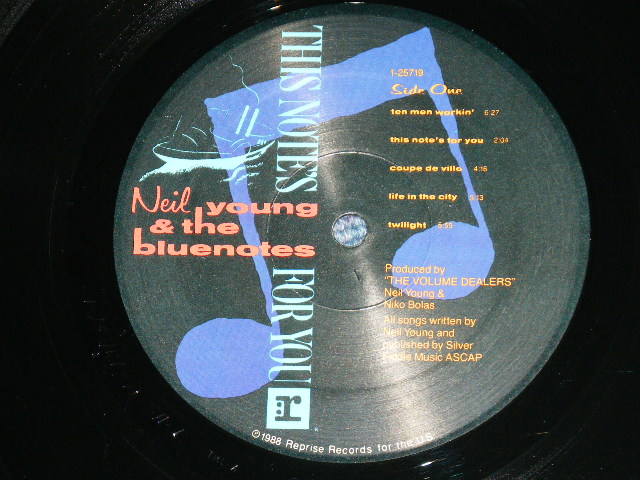 画像: NEIL YOUNG & The Bluenotes - THIS NOTE'S FOR YOU ( Ex++/MINT- ) / 1988 US AMERICA ORIGINAL  Used LP 