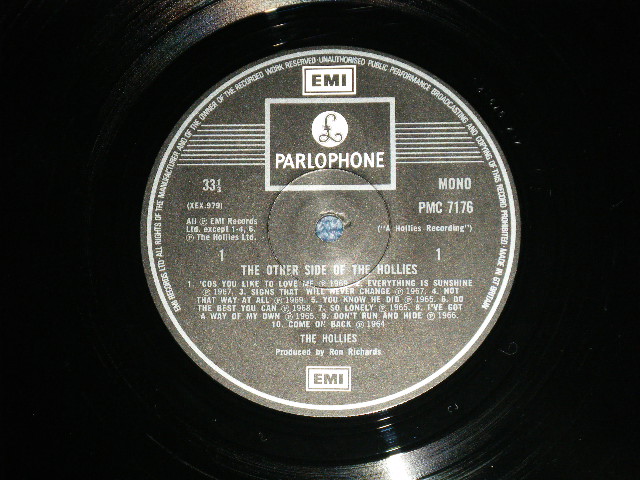 画像: THE HOLLIES - THE OTHER SIDE OF ( Ex+++/MINT-)  / 1978 UK ENGLAND ORIGINAL 1st Press Label "2 EMI & WHITE Parlophone" STEREO Used  LP 