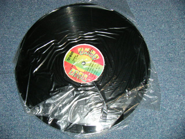画像: BOB MARLEY & The WAILERS -  EXODUS (Ex++/Ex++) / JAMAICA Reissue Used LP