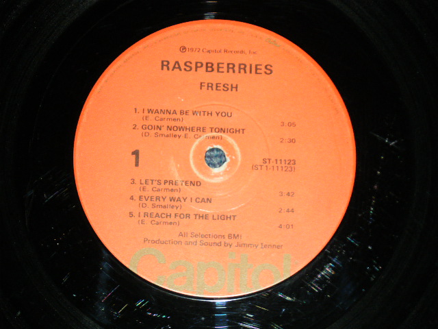 画像: RASPBERRIES (w/ ERIC CARMEN) - FRESH RASPBERRIES (Ex/Ex+++) / 1972 US AMERICA ORIGINAL "RECORD CLUB RELEASE" 1st Press "ORANGE with OLIVE GREEN 'CAPITOL' at Bottom LABEL" Used LP  