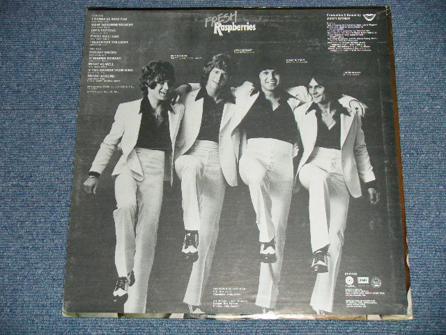 画像: RASPBERRIES ( w/ ERIC CARMEN ) - FRESH ( Ex+/MINT- Looks:Ex+++ ) / 1972  US AMERICA ORIGINAL "MAIL ORDER : CAPITOL RECORD CLUB"  "ORANGE with OLIVE GREEN 'CAPITOL' at Bottom  LABEL" Used LP 