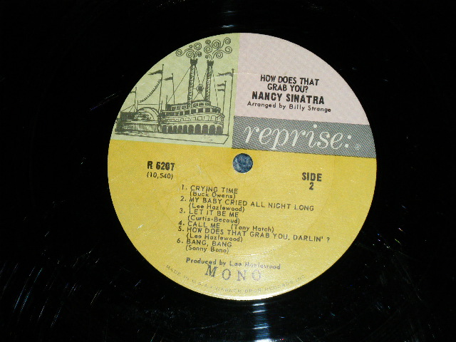 画像: NANCY SINATRA - HOW DOES THAT GRAB YOU? ( Ex-/VG+++ Looks:VG+) / 1966 US AMERICA ORIGINAL 1st press "MULTI COLOR Label"  MONO Used LP 