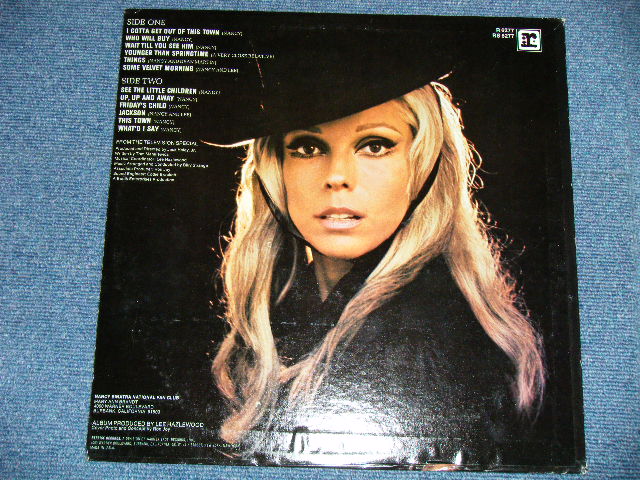 画像: NANCY SINATRA - MOVIN' WITH NANCY ( Ex+++/MINT-~Ex+++ ) / 1967 US AMERICA 2nd Press 1968 Version "2-Color Label" STEREO Used LP 