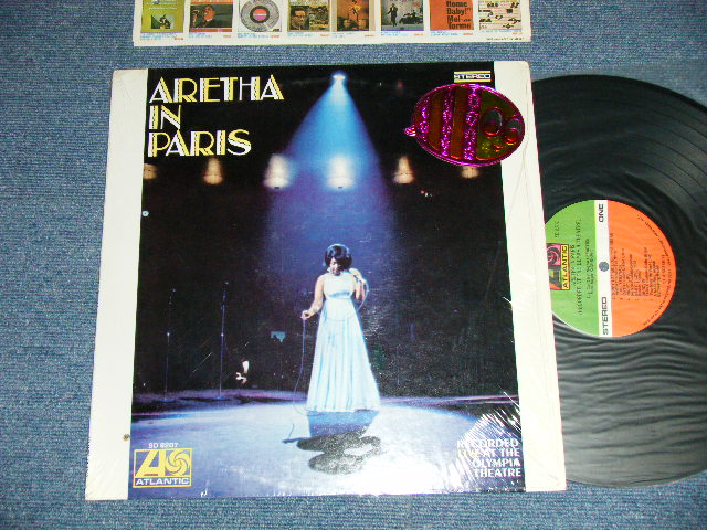 画像1: ARETHA FRANKLIN - ARETHA IN PARIS  (MATRIX # ( TYPING STYLE )   A)ST-A-681373-1B  B)ST-A-681374-1B   CT  ) ( Ex+++/Ex++ : BB )  / 1968 US AMERICA d 1st press "RED & Green Label" "1841 BROADWAY Label" Used LP  