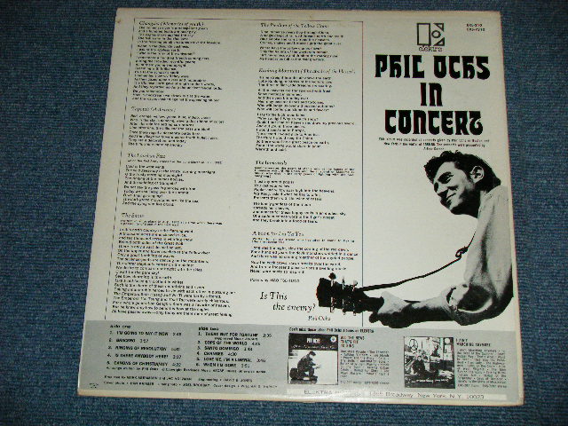 画像: PHIL OCHS - IN CONCERT   ( Ex+++/Ex+++   B-2,3:Ex : STOL,EDSP )   / 1966 US AMERICA  ORIGINAL "RED Label with STYLIZED 'E' Logo"  STEREO Used LP 