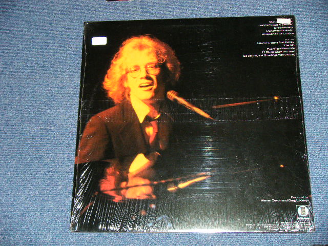 画像: WARREN ZEVON - STAND IN THE FIRE ( Matrix #  A) 5E-519-A2-AR B-15402-A2   B) 5E-519-B3-SH-AR △528-x B-15403 ) ( MINT-/MINT)  / 1980 US AMERICA ORIGINAL Used LP 