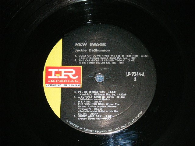 画像: JACKIE DeSHANNON  DE SHANNON -  NEW IMAGE  ( Ex++/MINT-) / 1967 US AMERICA ORIGINAL MONO  Used LP 