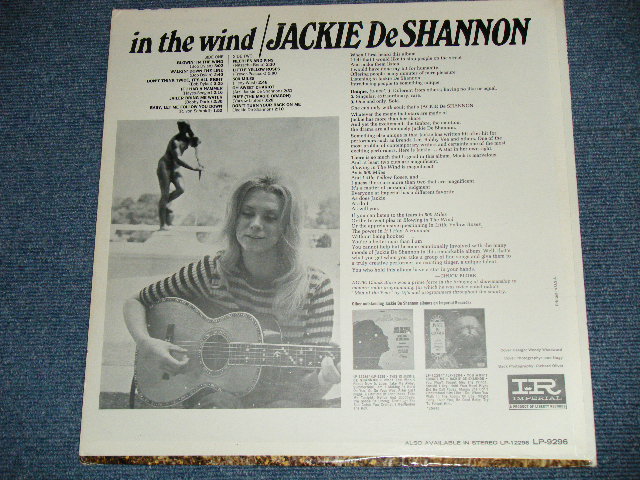 画像: JACKIE DeSHANNON  DE SHANNON -  IN THE WIND( Ex++/Ex+++ Looks:MINT- ) / 1965 US AMERICA ORIGINAL 1st press "PINK Label" MONO  Used LP 