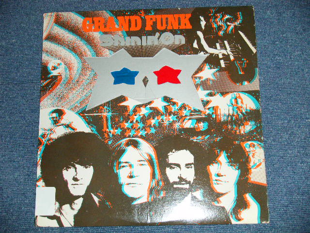 画像: GFR GRAND FUNK RAILROAD - SHININ' ON ( Ex++/MNT- ) / 1974 US AMERICA ORIGINAL "RECORD CLUB Release" 1st Press "With 3-D Cover" "With INSERTS" Used LP