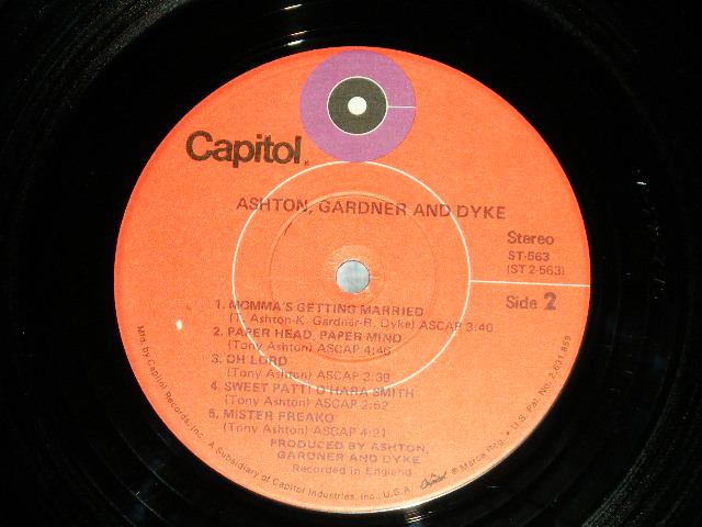 画像: ASHTON GARDNER + DYKE -  ASHTON GARDNER + DYKE  ( Ex-/Ex+++)  / Late 1971 US Version AMERICA  2nd Press "RED Label" Used LP 